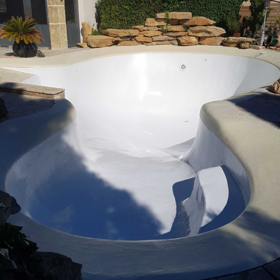 Pintura piscina de poliuretano para cubiertas de poliéster, hormigón