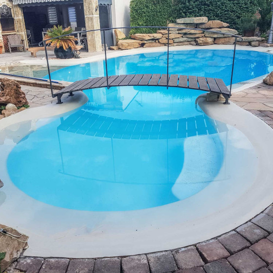 Pintura piscina de poliuretano para cubiertas de poliéster, hormigón