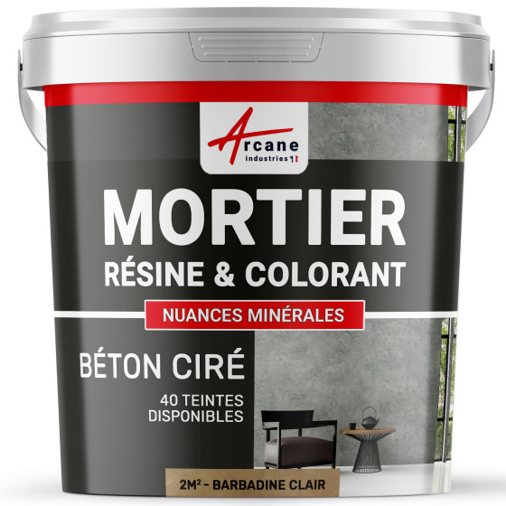 1-Main-béton ciré sans primaire ni vernis de finition-2m2-Barbadine-Clair-Aspect / Couleur