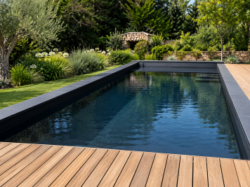 Vernice nera per piscina